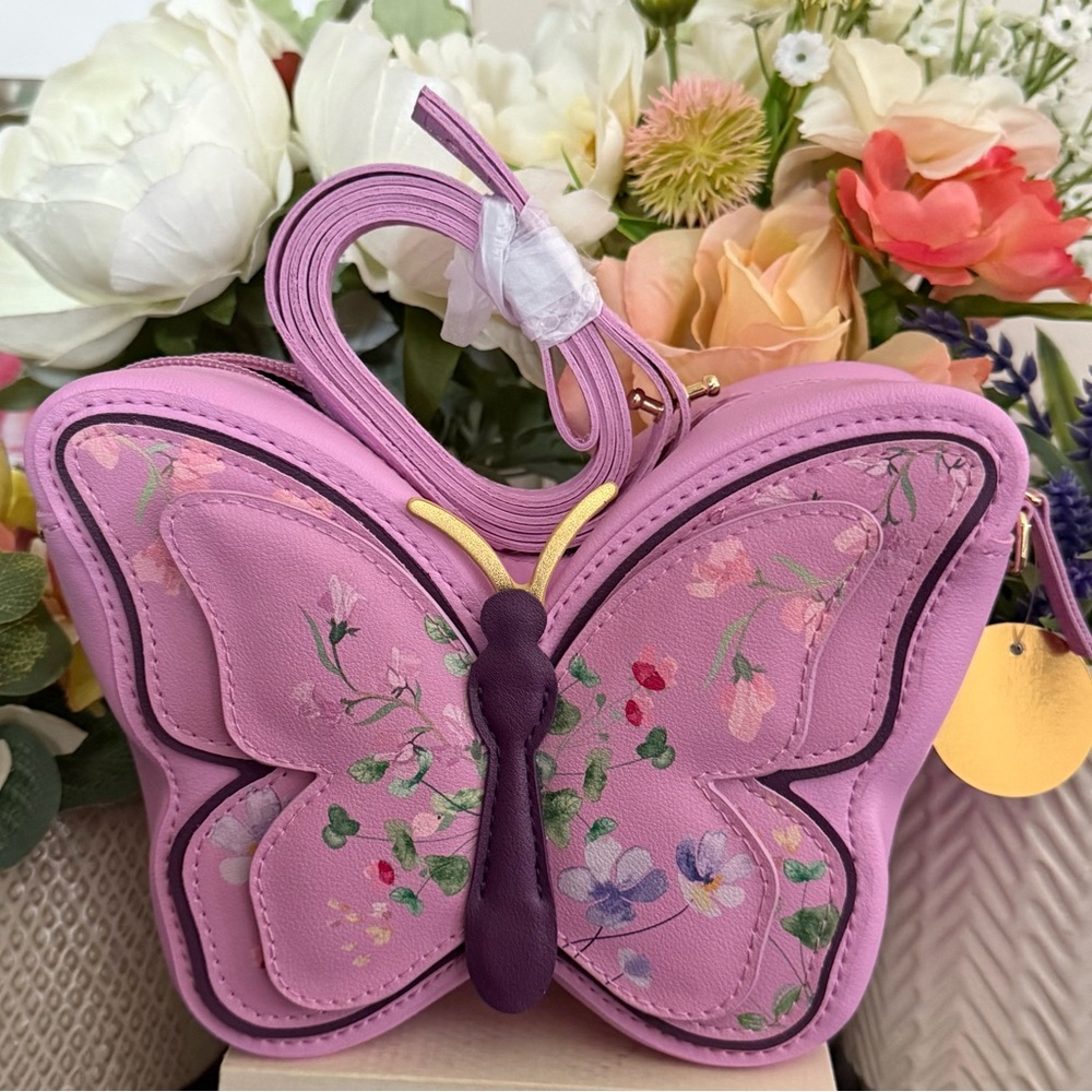 🆕🦋 BATH & BODY WORKS LIMITED EDITION BUTTERFLY CROSSBODY BAG. NEW WTAGS! - Picture 3 of 12